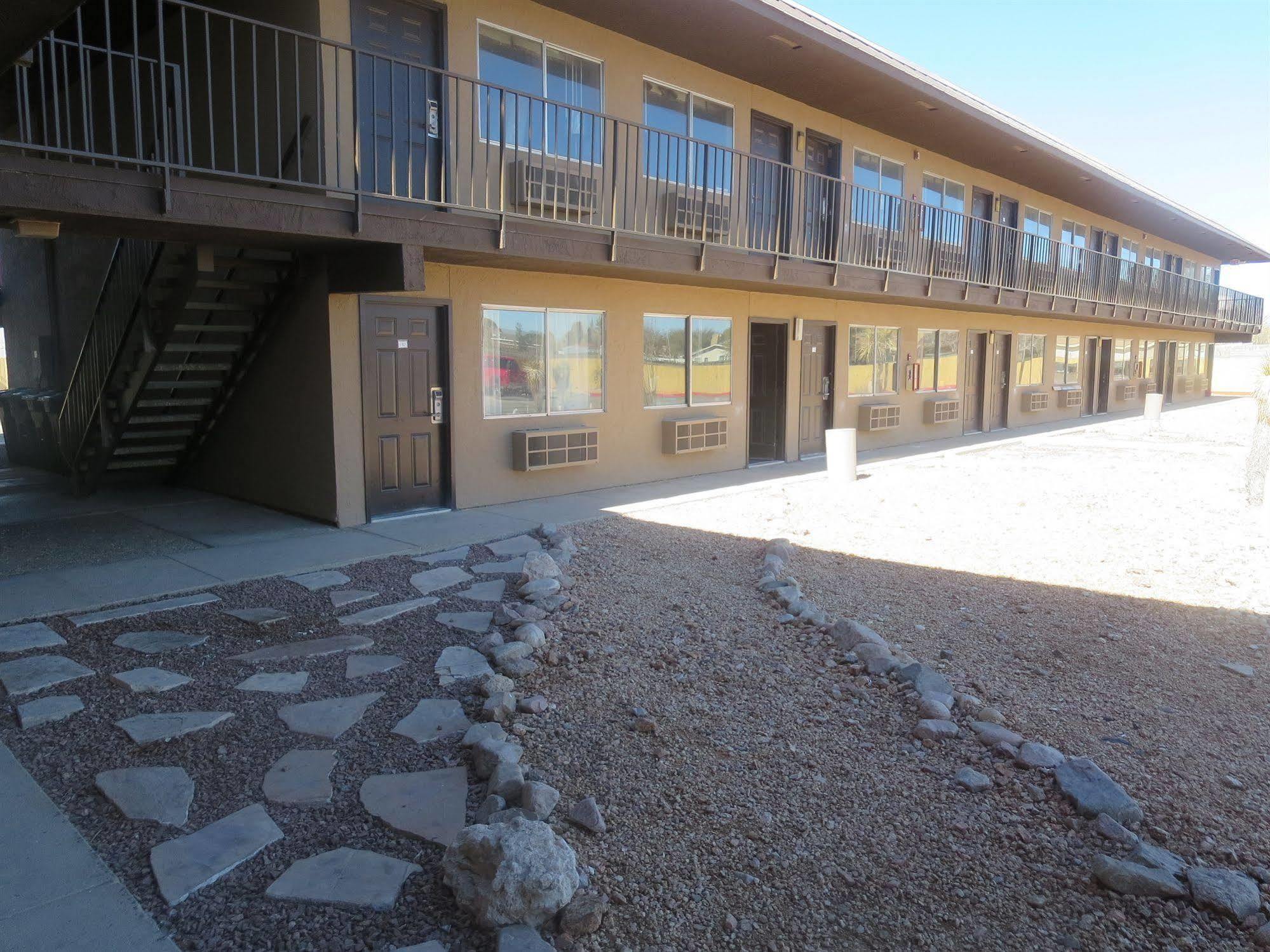 Howard Johnson By Wyndham Odessa Tx Extérieur photo