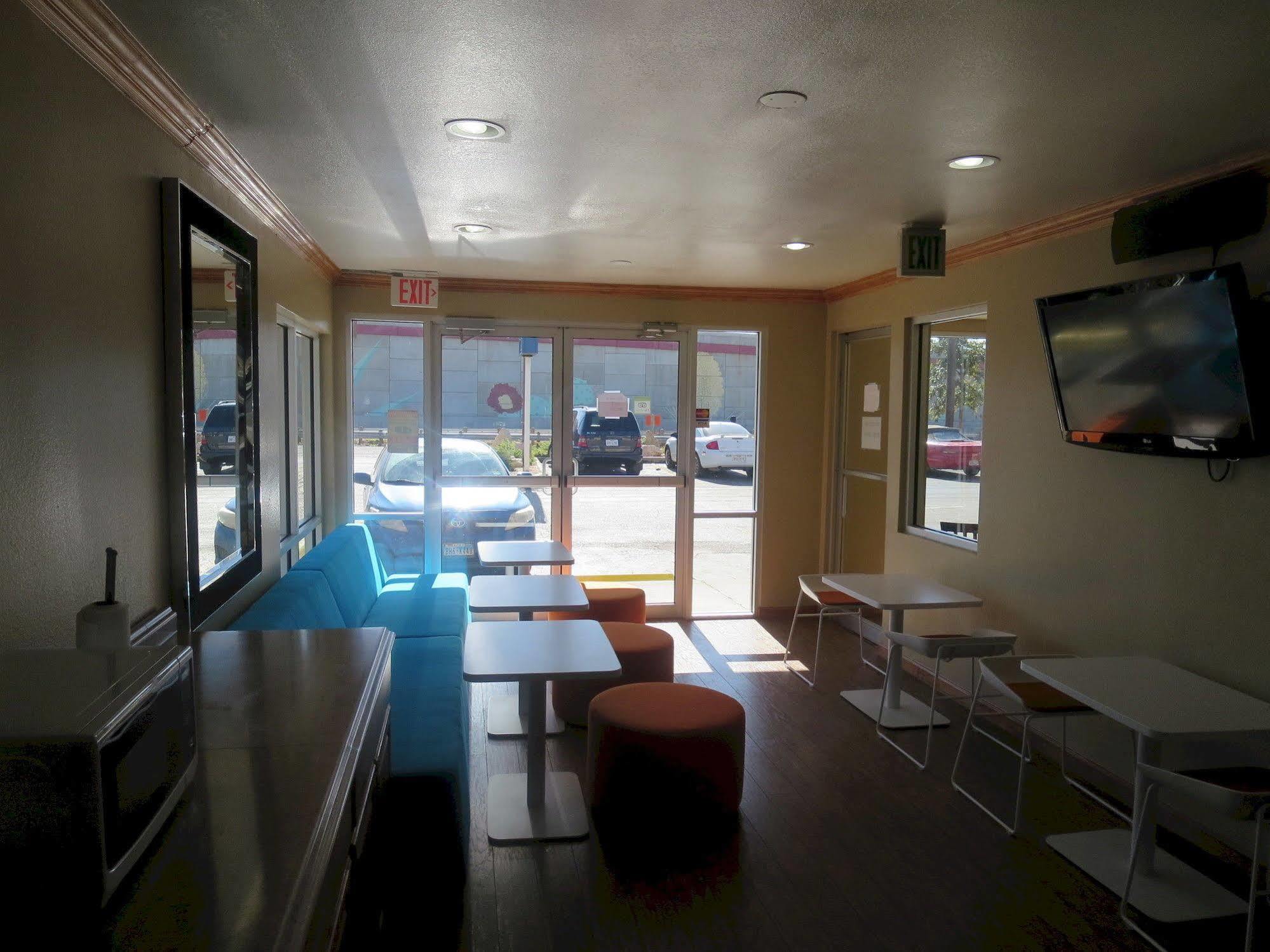 Howard Johnson By Wyndham Odessa Tx Extérieur photo