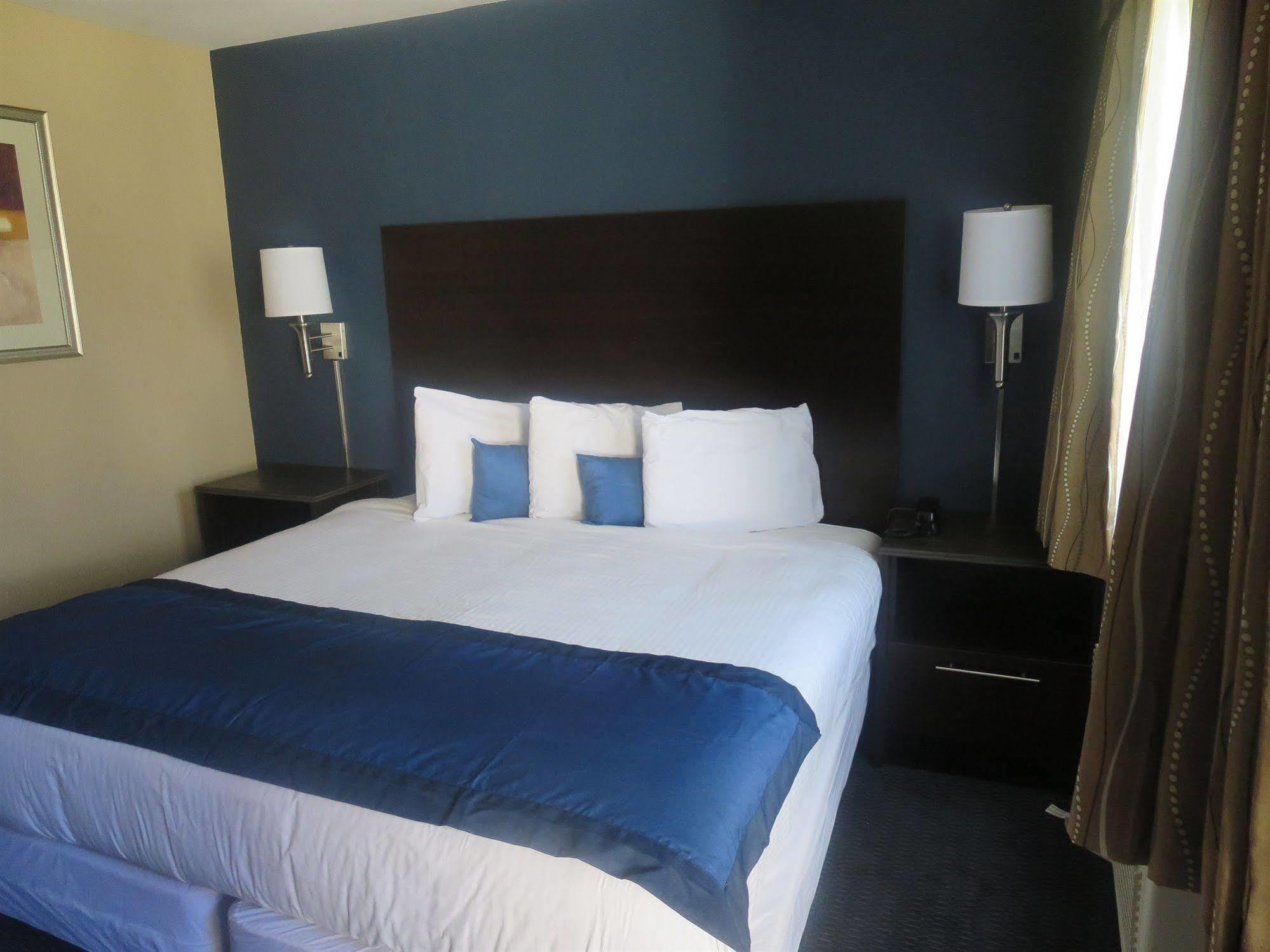 Howard Johnson By Wyndham Odessa Tx Extérieur photo