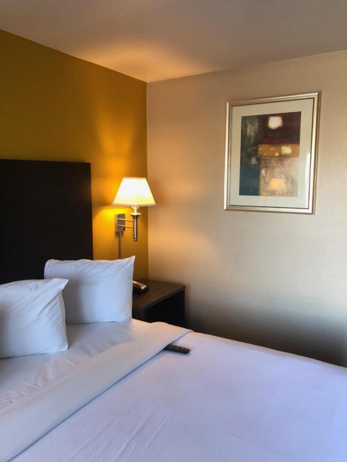 Howard Johnson By Wyndham Odessa Tx Extérieur photo